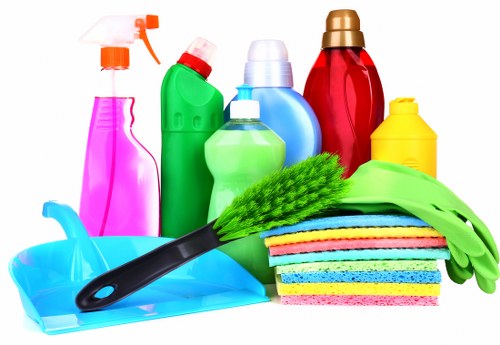 Move out cleaning service for a flat in Finsbury Park