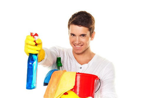 Booking and payment terms for cleaning services